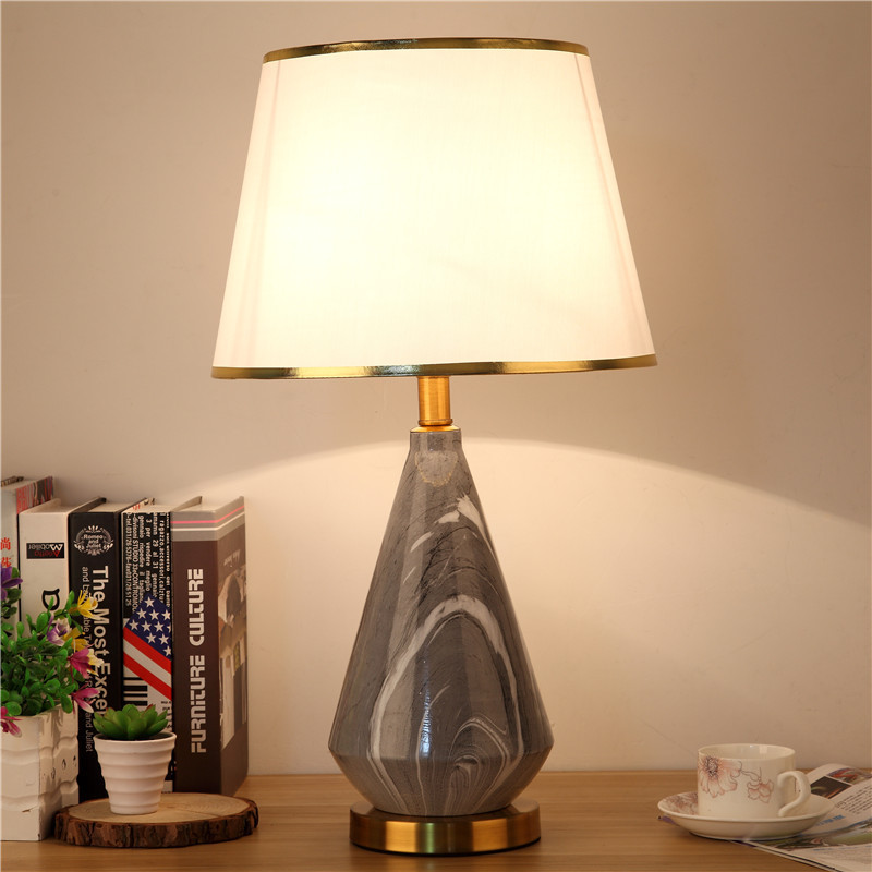Настольная лампа для гостиной, – обзор и цена Desk Lamp