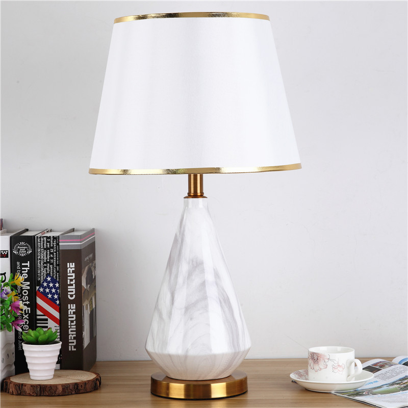 Настольная лампа для гостиной, – обзор и цена Desk Lamp